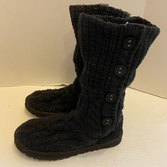 Ugg Carey knit black boots size 7 buttons - Picture 1 of 11
